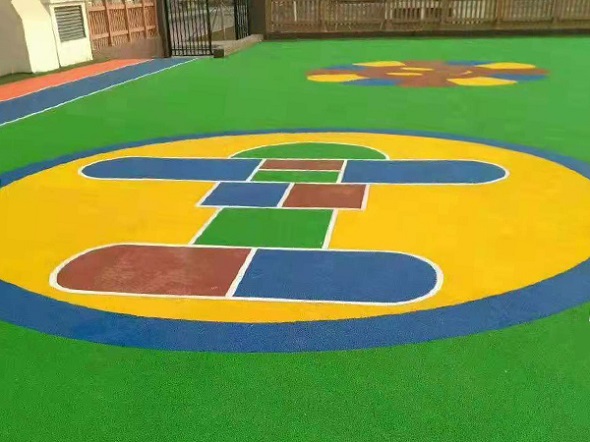 幼兒園塑膠地坪的維護(hù)保養(yǎng)以及使用注意事項